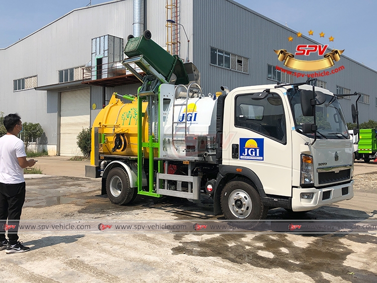 5 CBM Kitchen Waste Disposal Truck Sinotruk HOWO - Testing 2